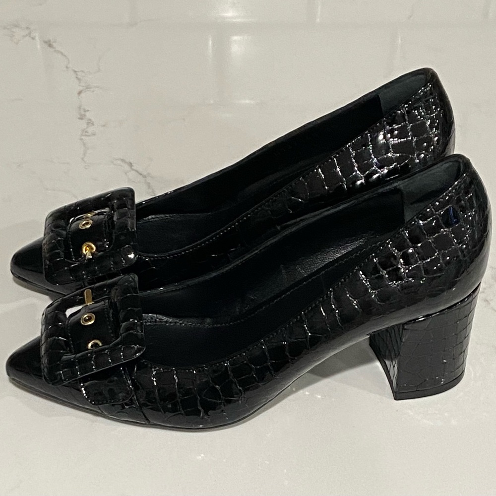 AGL Black Crocodile Print Leather Block Heel Buckle Pumps Women’s Size 35 New - Picture 3 of 15